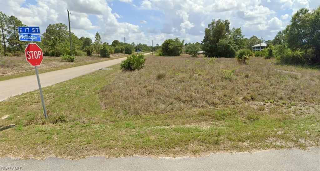 LEHIGH ACRES - Land