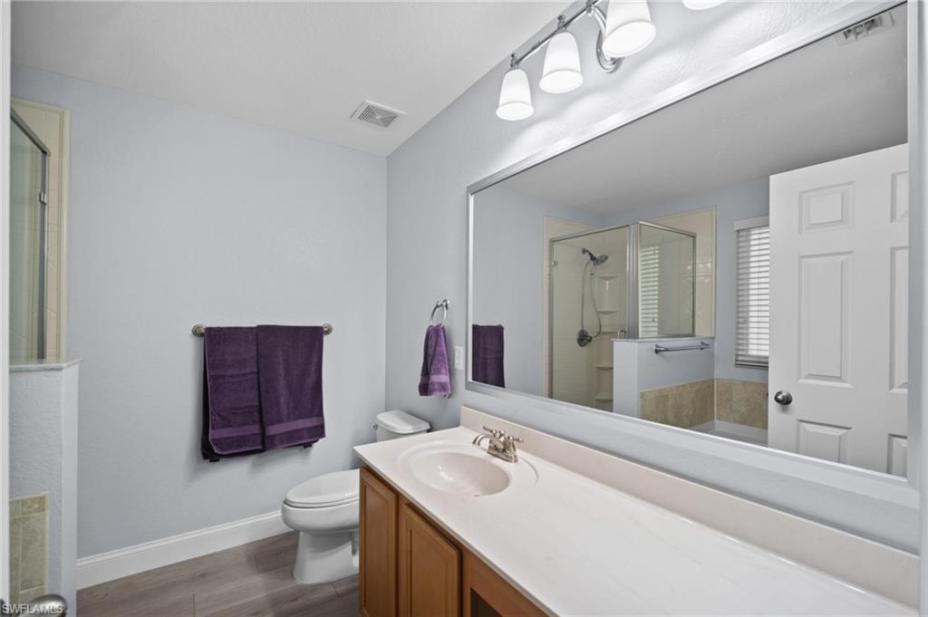 BAYSHORE COMMONS - Residential