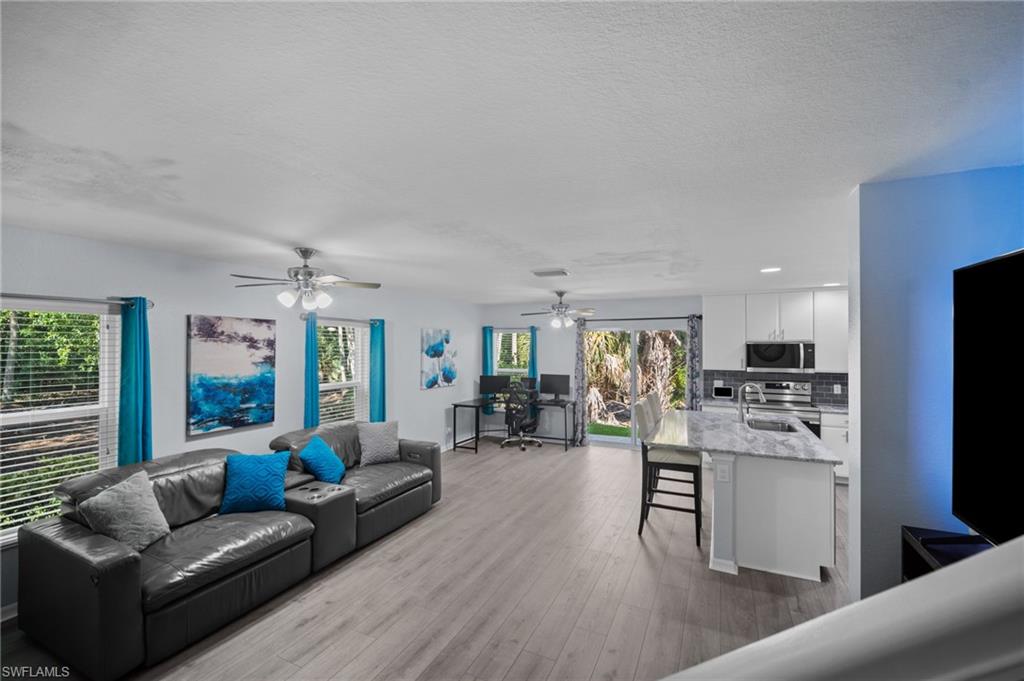 BAYSHORE COMMONS - Residential