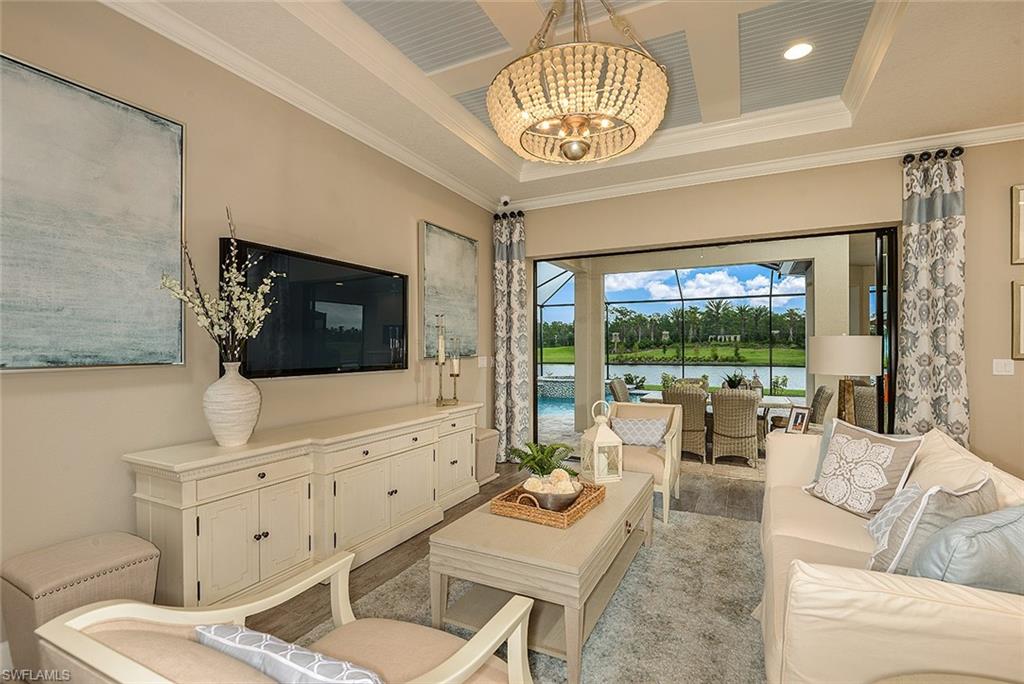 PEBBLE POINTE - Residential