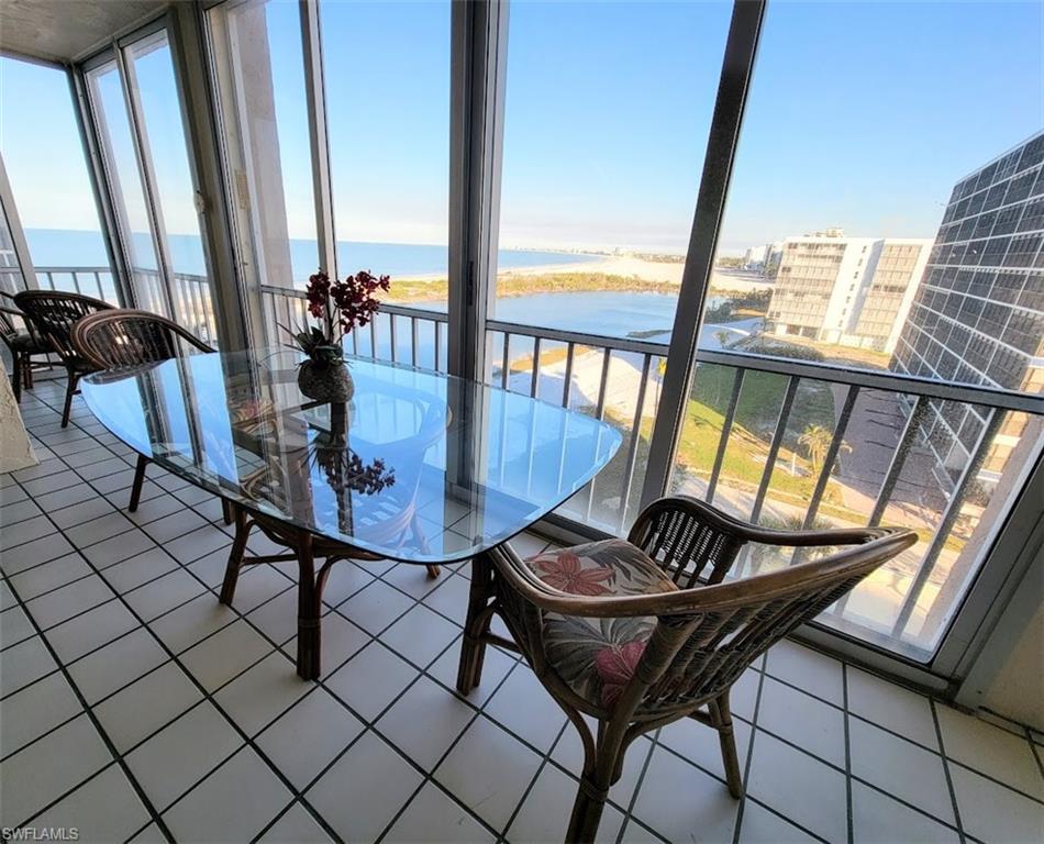 CRECIENTE CONDO NORTH - Residential
