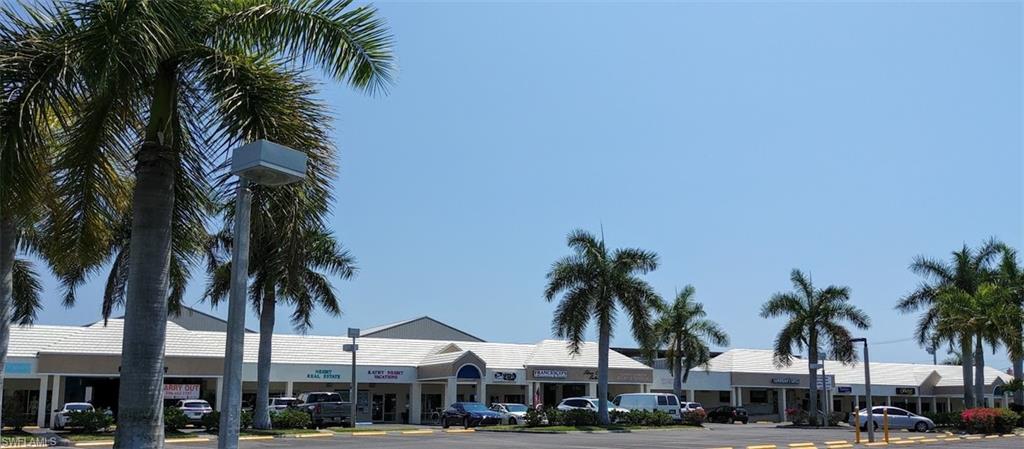 CRECIENTE CONDO NORTH - Residential