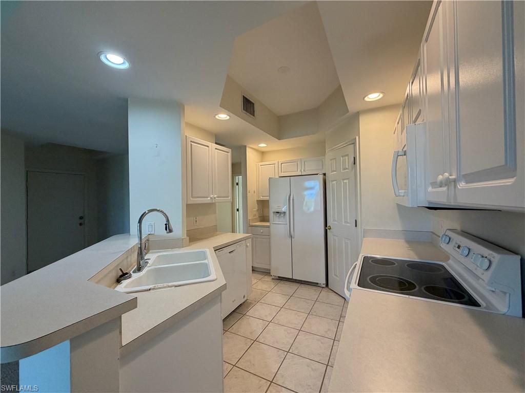 RIVERS EDGE - Residential