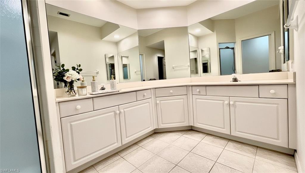 RIVERS EDGE - Residential