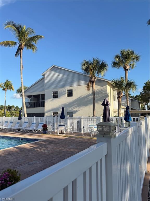 RIVERS EDGE - Residential