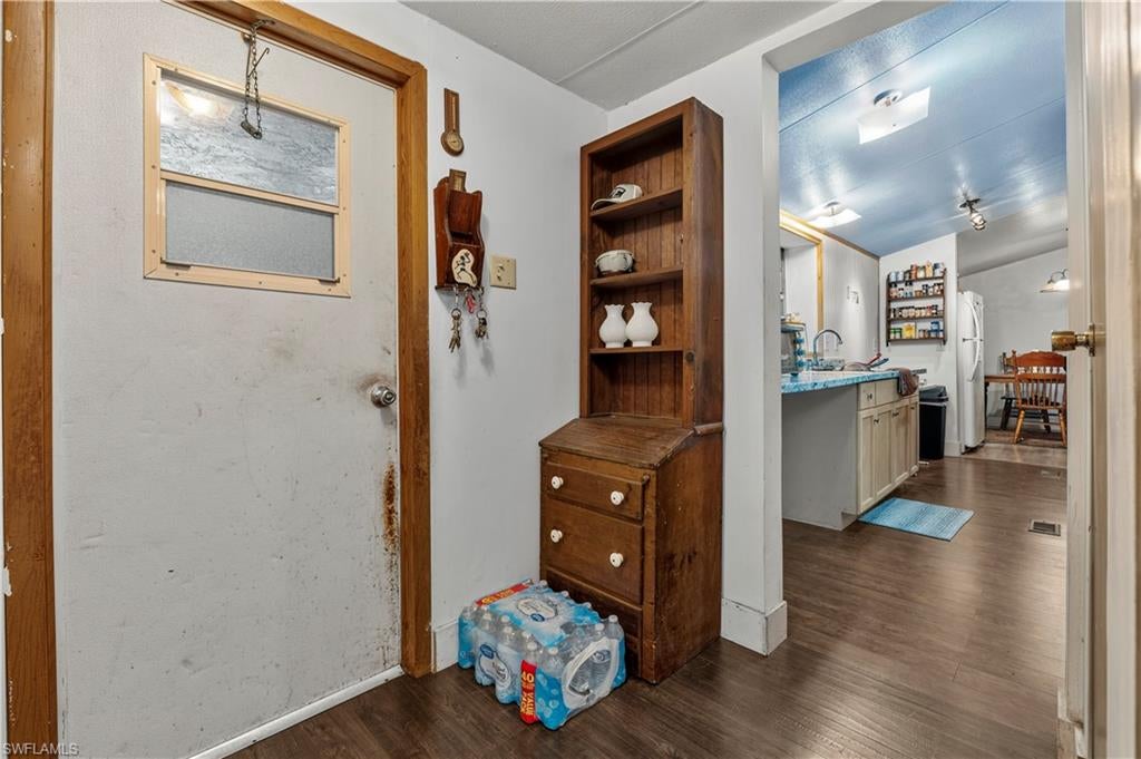 CLEWISTON - Residential