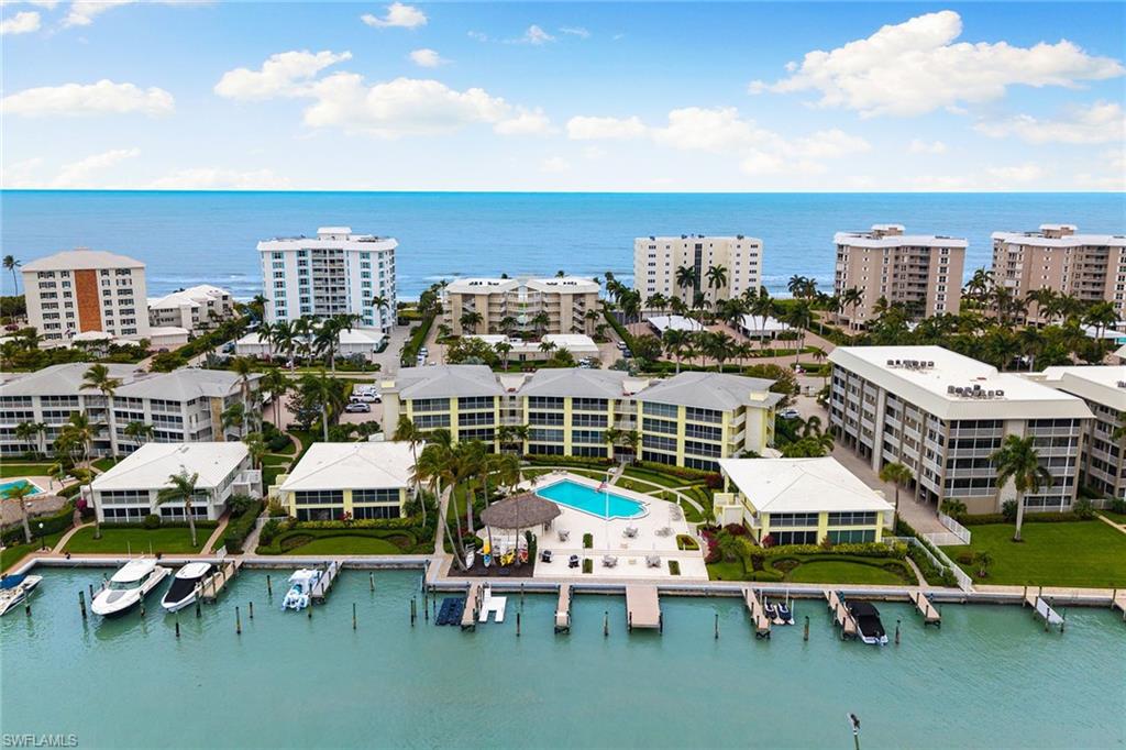 JENNIFER SHORES - Residential