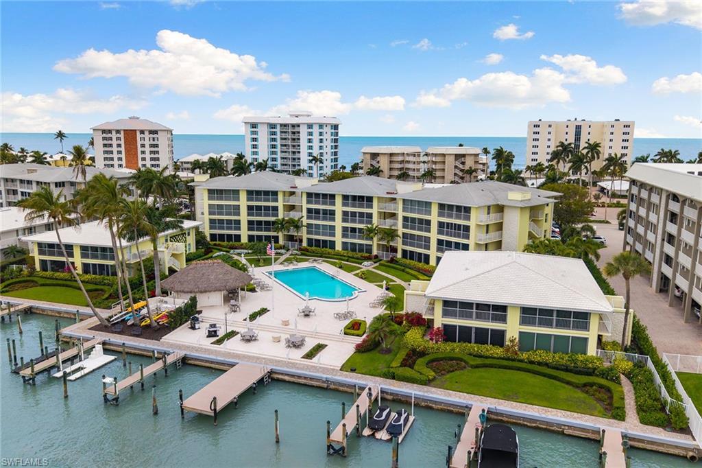 JENNIFER SHORES - Residential