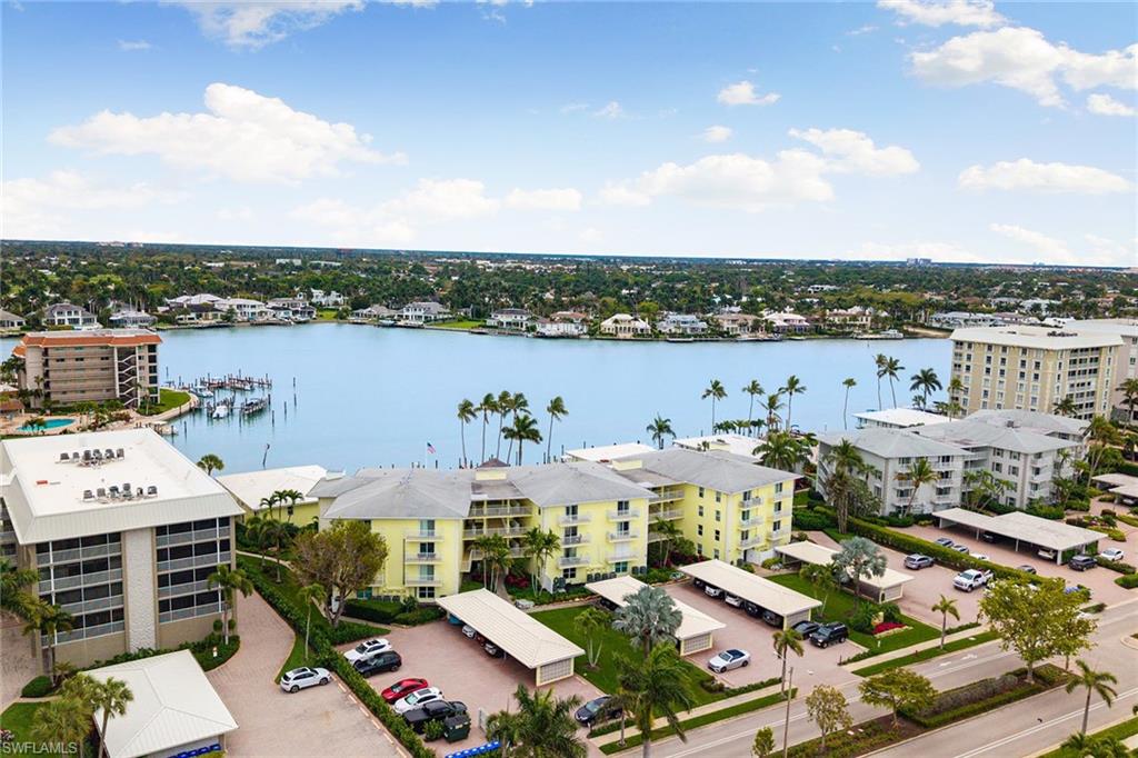 JENNIFER SHORES - Residential