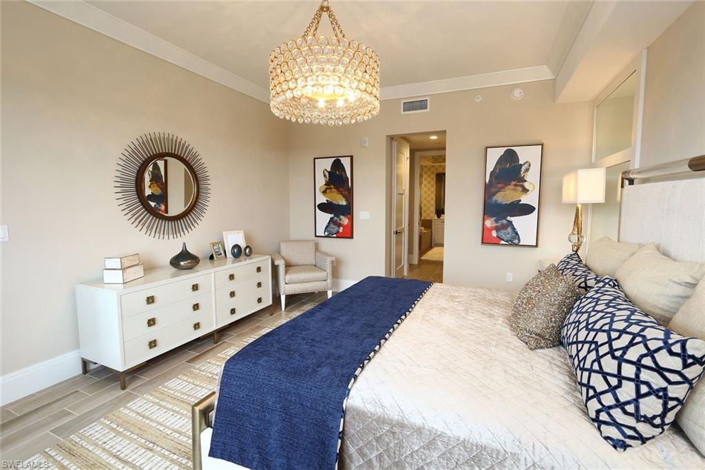 NAPLES SQUARE - Residential Lease