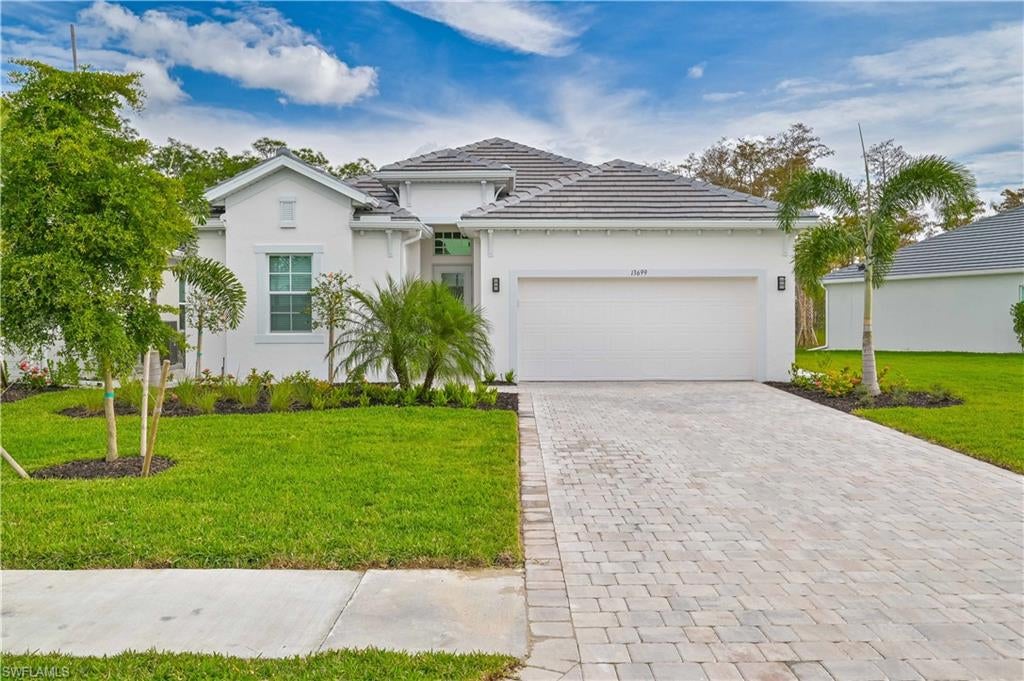 VISTA WILDBLUE - Residential Lease