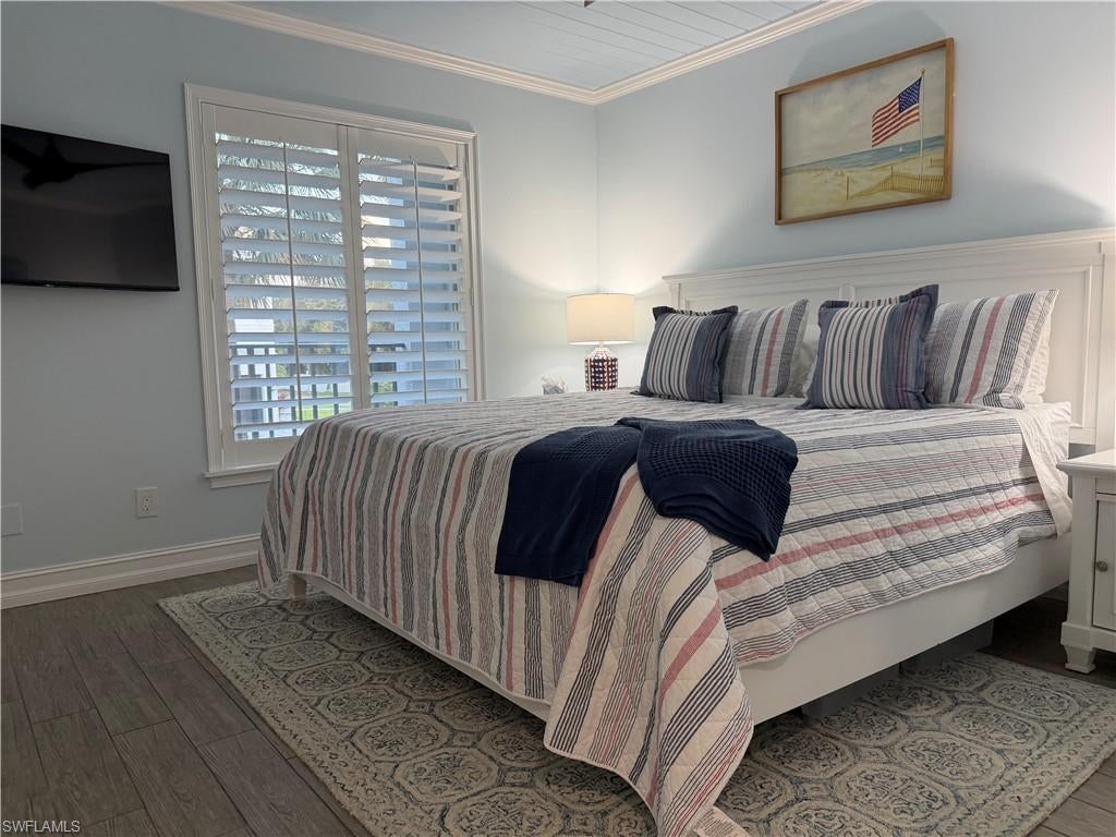 CHATEAU VANDERBILT - Residential Lease