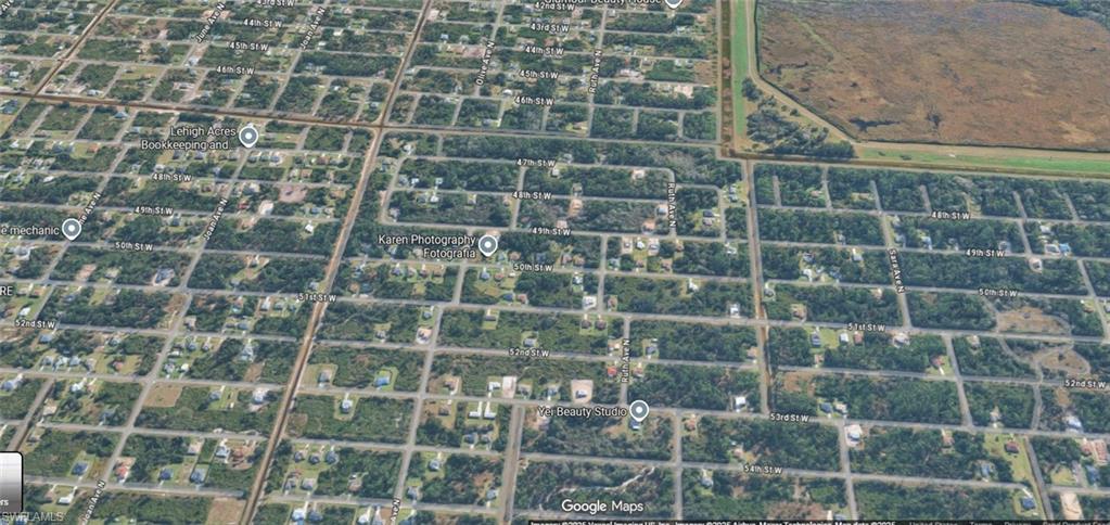 LEHIGH ACRES - Land