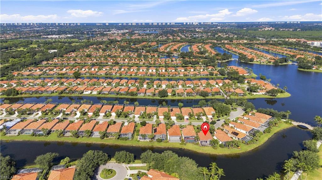VILLAGE WALK - Residential