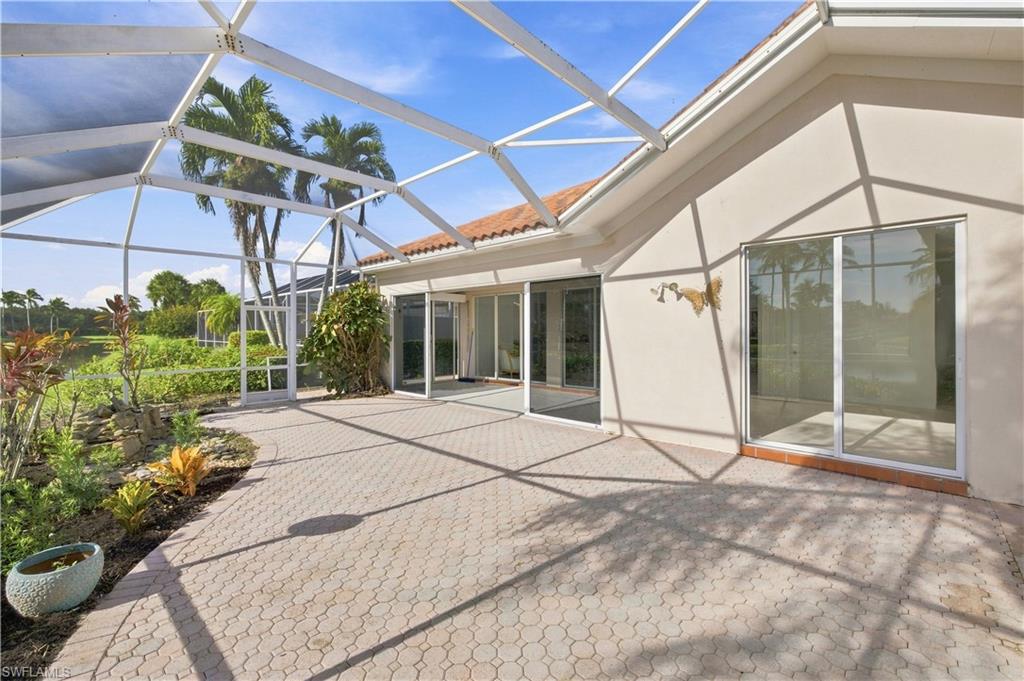 VILLAGE WALK - Residential