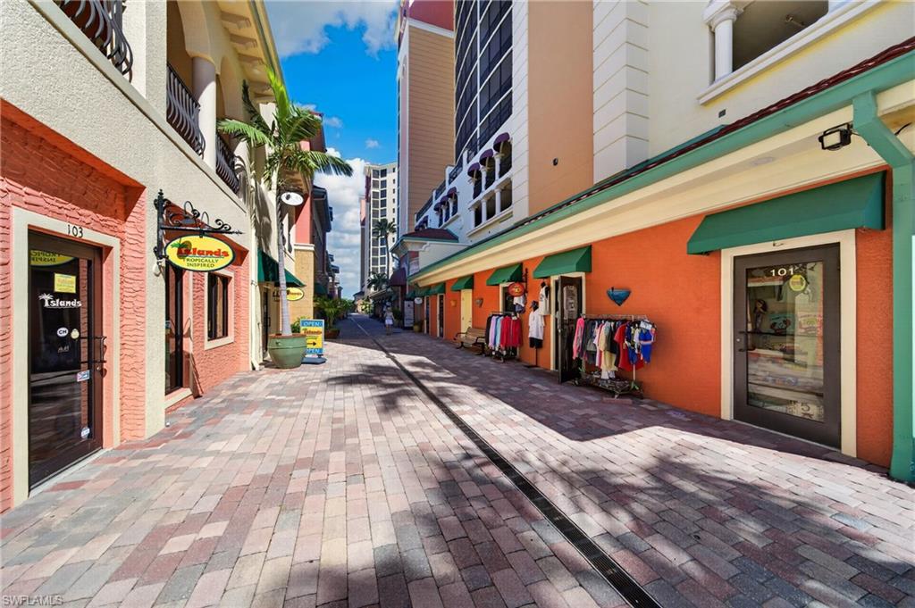 CAPE HARBOUR - Residential