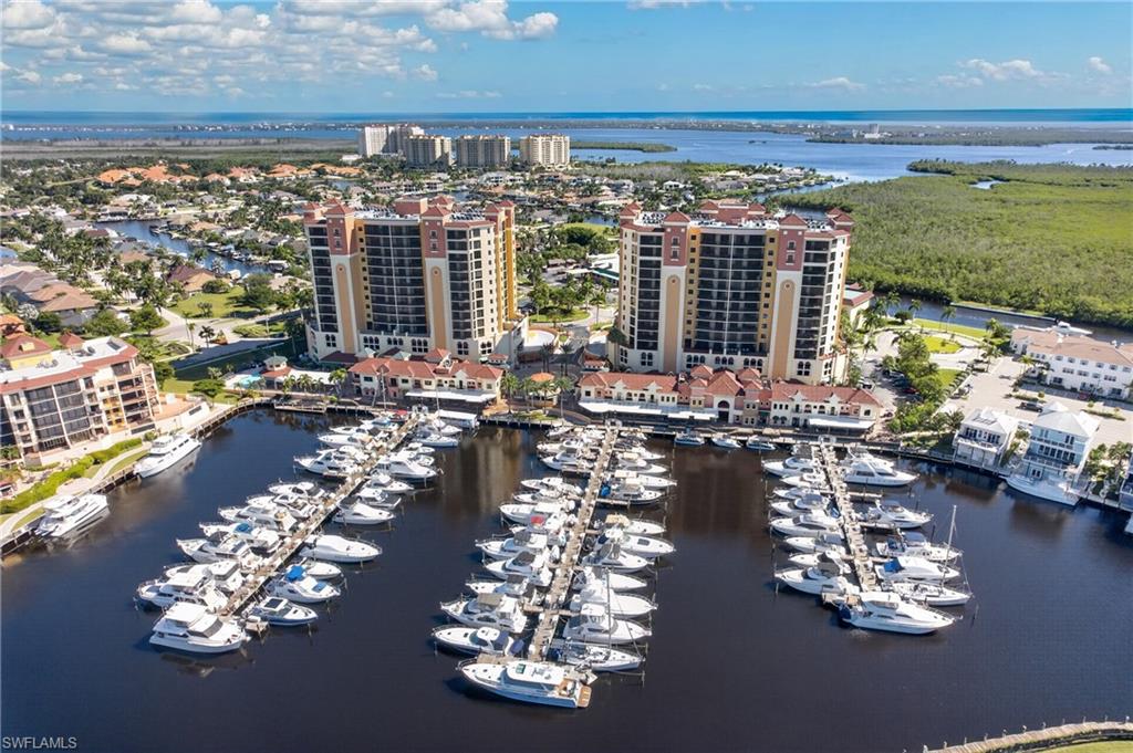 CAPE HARBOUR - Residential