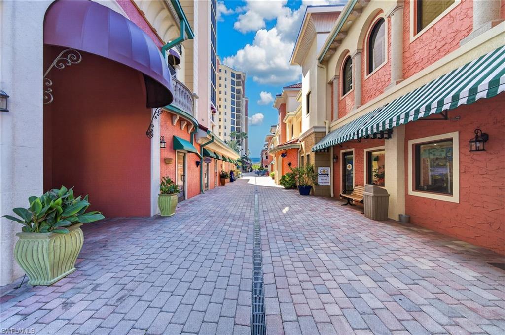 CAPE HARBOUR - Residential