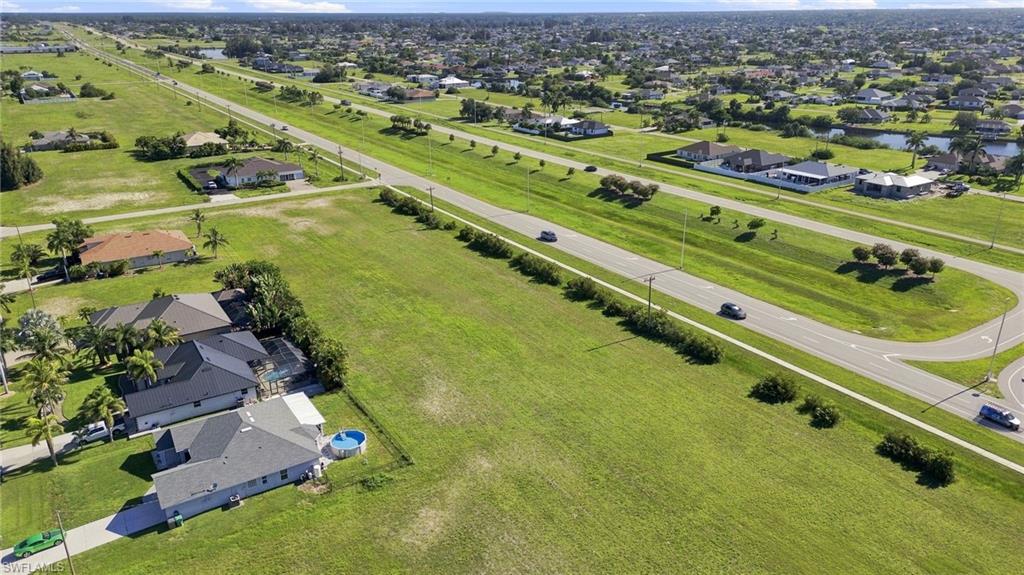 CAPE CORAL - Land