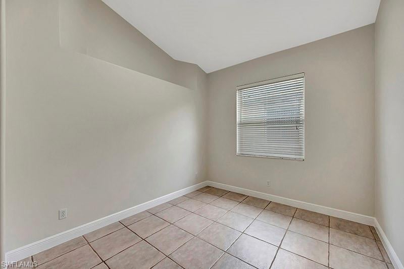 IBIS COVE - Residential Lease