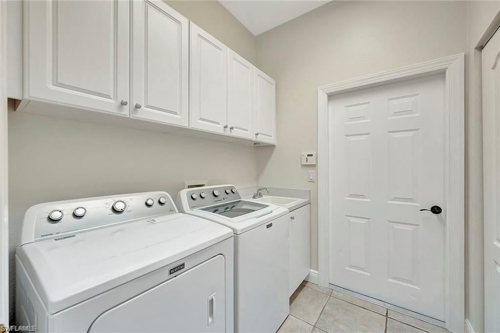 IBIS COVE - Residential Lease