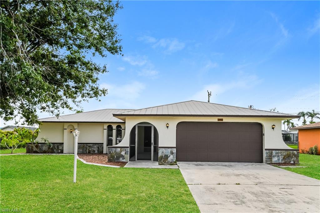 Discover this charming 3-bedroom, 2-bathroom home offering 1,420 sq ft of comfortable living space. The home features a functional layout with spacious living and dining areas that flow seamlessly into the kitchen, making it perfect for everyday living and entertaining. The primary suite includes a private bathroom and ample closet space, while the additional bedrooms provide flexibility for family, guests, or a home office. Step outside to enjoy the small screened-in patio, a cozy space to relax and enjoy the outdoors in comfort. Located in a quiet neighborhood, this move-in ready home is easy to show and ready for its next owner.