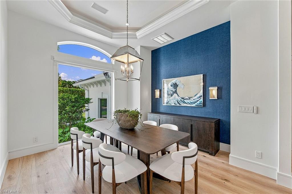 EAGLE CREEK - Residential