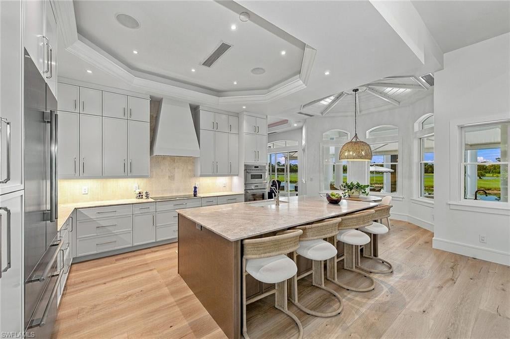EAGLE CREEK - Residential