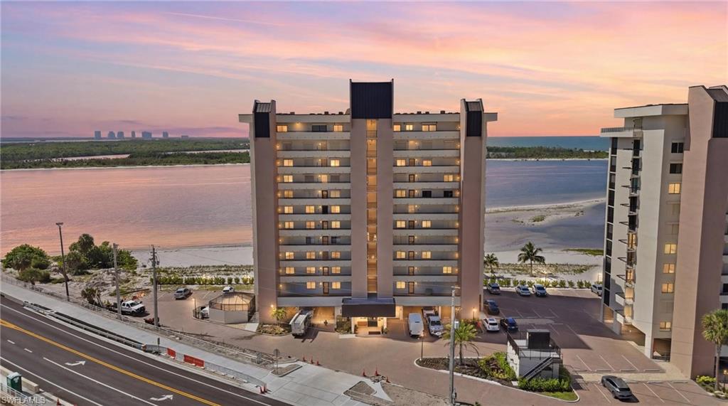 ISLANDS END CONDO - Residential