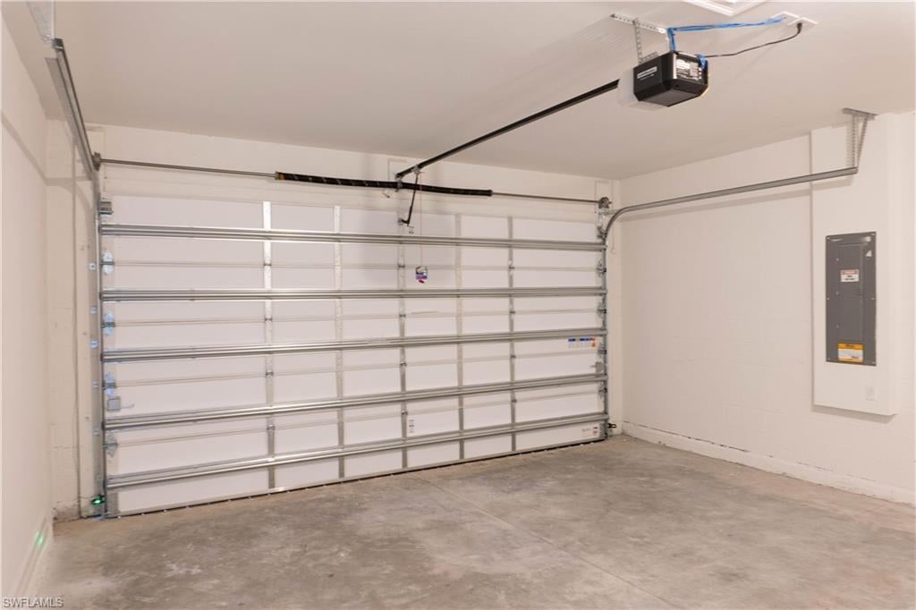 ENBROOK - Residential Lease