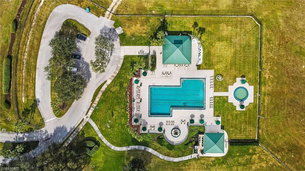HAMPTON PARK - Residential