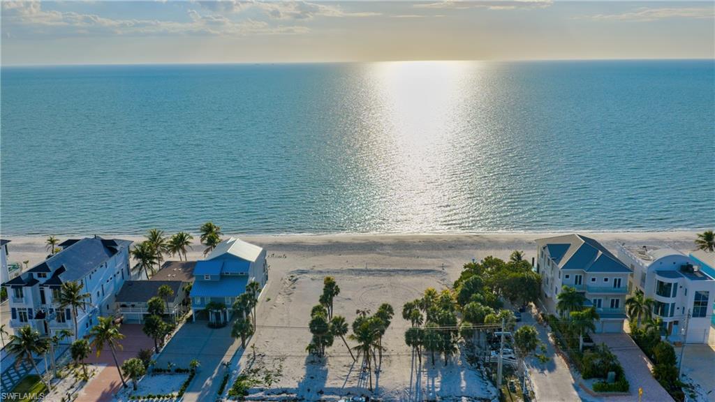 BONITA BEACH - Land