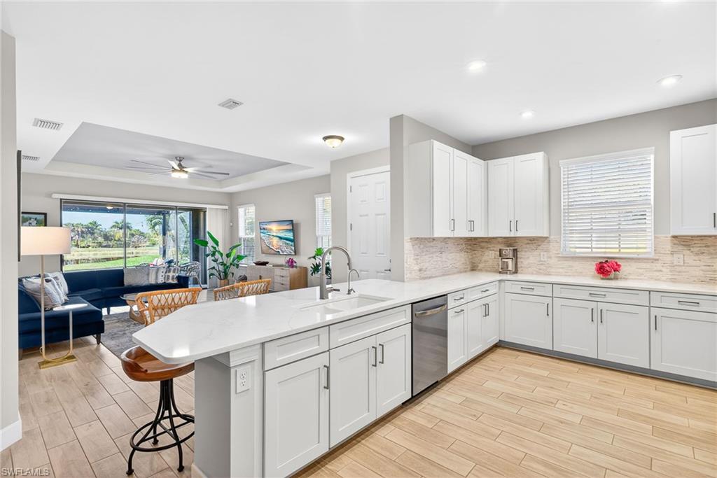 ESPLANADE BY THE ISLANDS - Residential