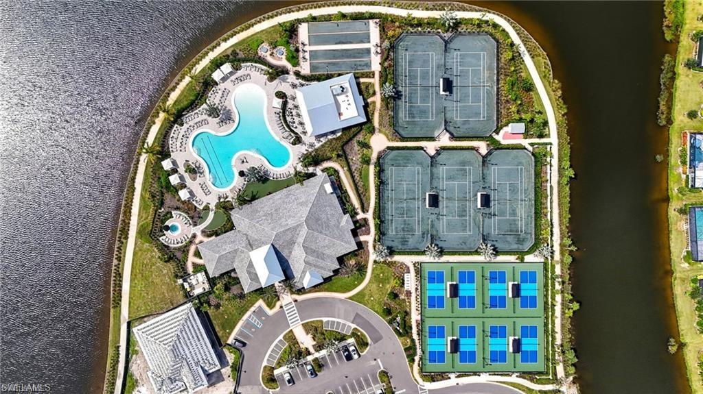 ESPLANADE BY THE ISLANDS - Residential
