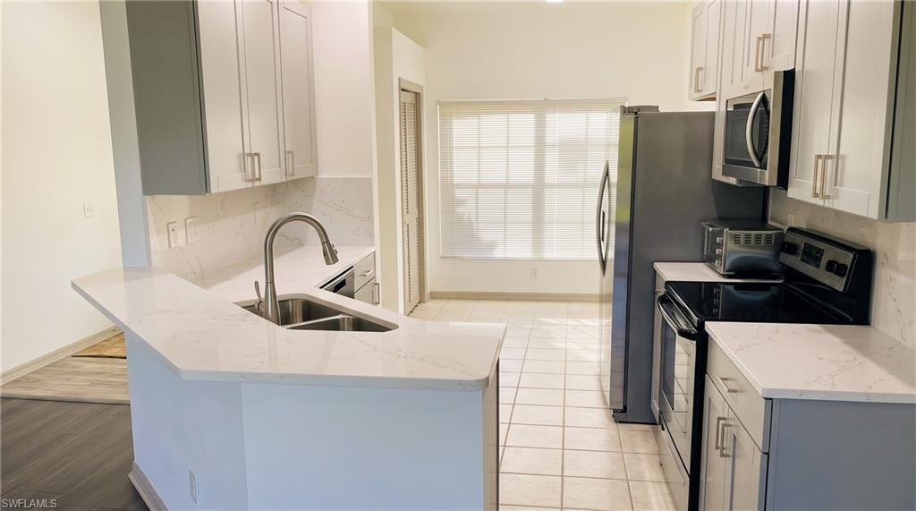FALCONS GLEN - Residential