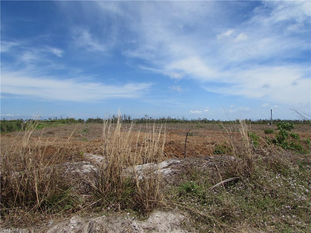 KREAMERS SUBD - Land
