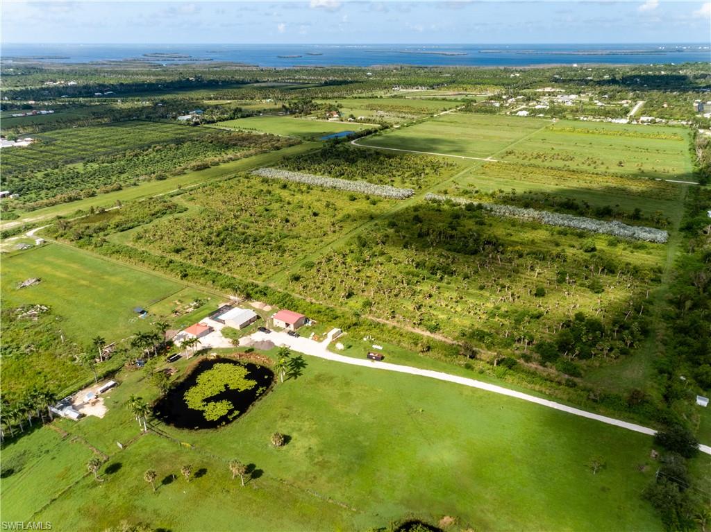 KREAMERS SUBD - Land