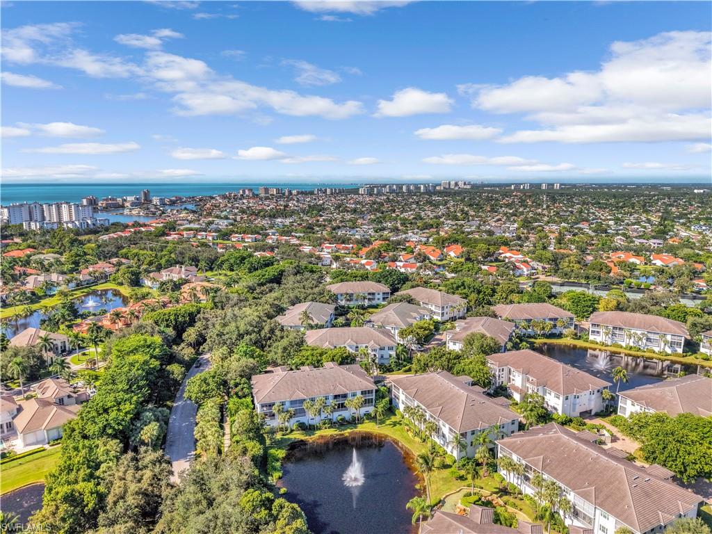 BREAKWATER - Residential