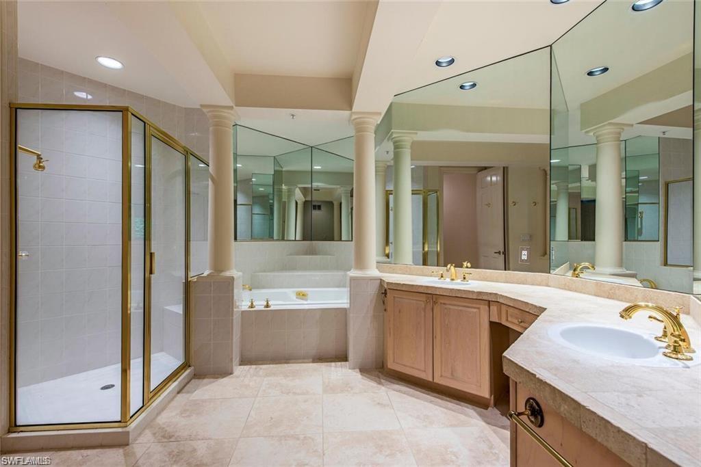 COLONADE - Residential Lease