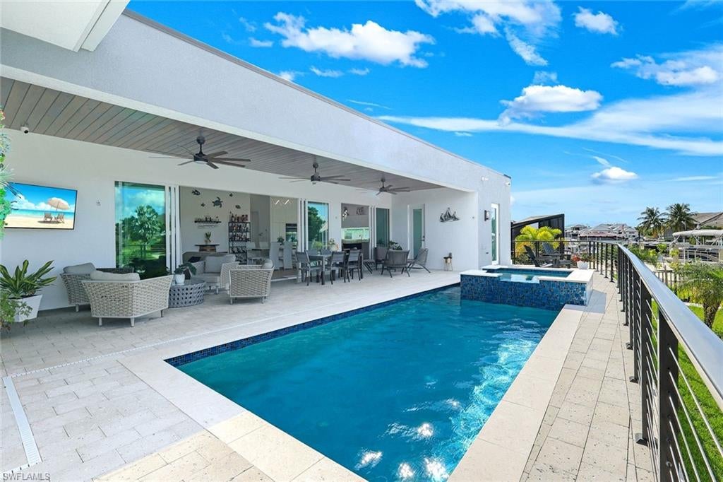 MARCO ISLAND - Residential