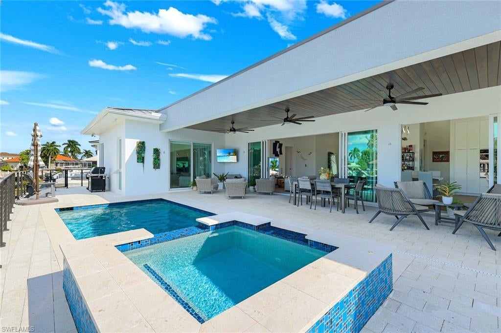 MARCO ISLAND - Residential