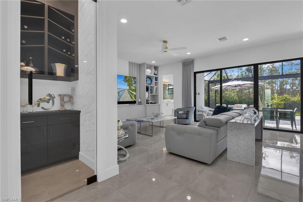 RIVERCREEK IN ESTERO - Residential