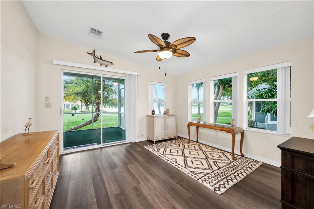 CAROUSEL COVE - Residential