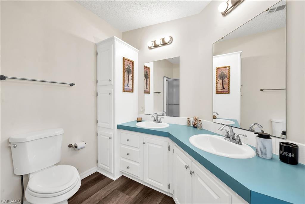 CAROUSEL COVE - Residential