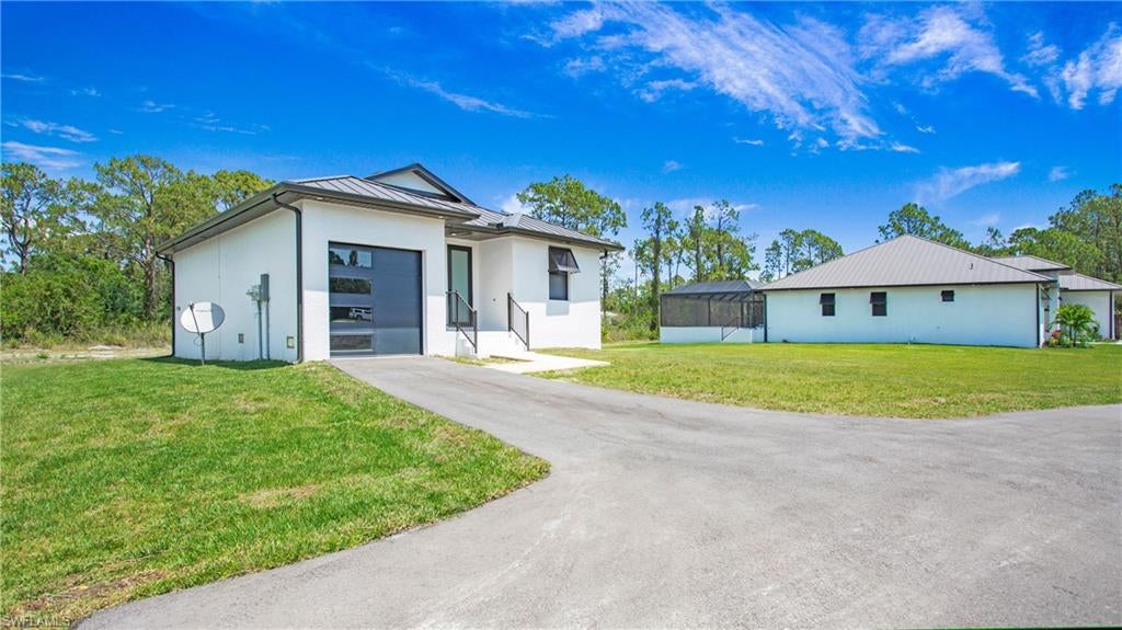 GOLDEN GATE ESTATES - Residential