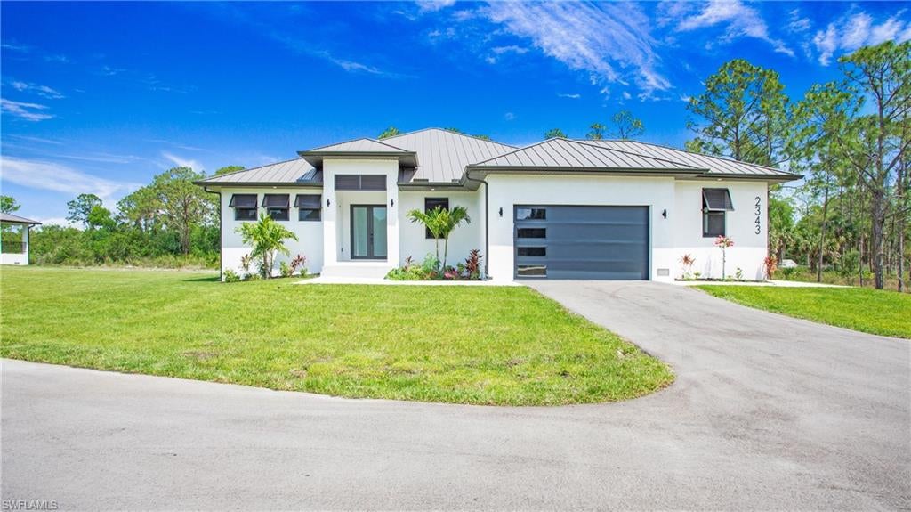 GOLDEN GATE ESTATES - Residential