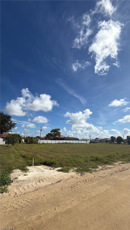 CAPE CORAL - Land