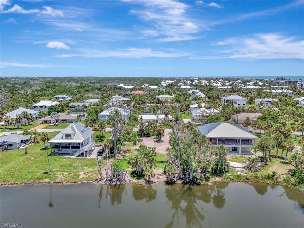 PALM LAKE - Land