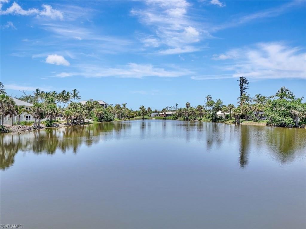 PALM LAKE - Land