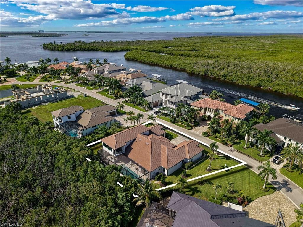 TARPON ESTATES - Residential